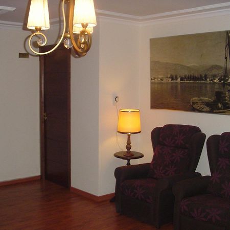 Hostal Cabrera Motril Buitenkant foto
