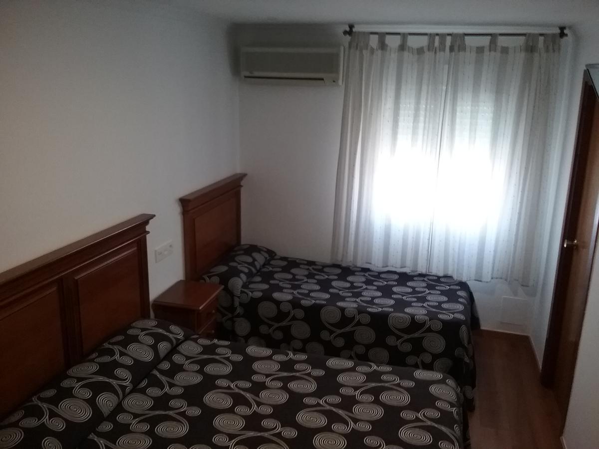 Hostal Cabrera Motril Buitenkant foto
