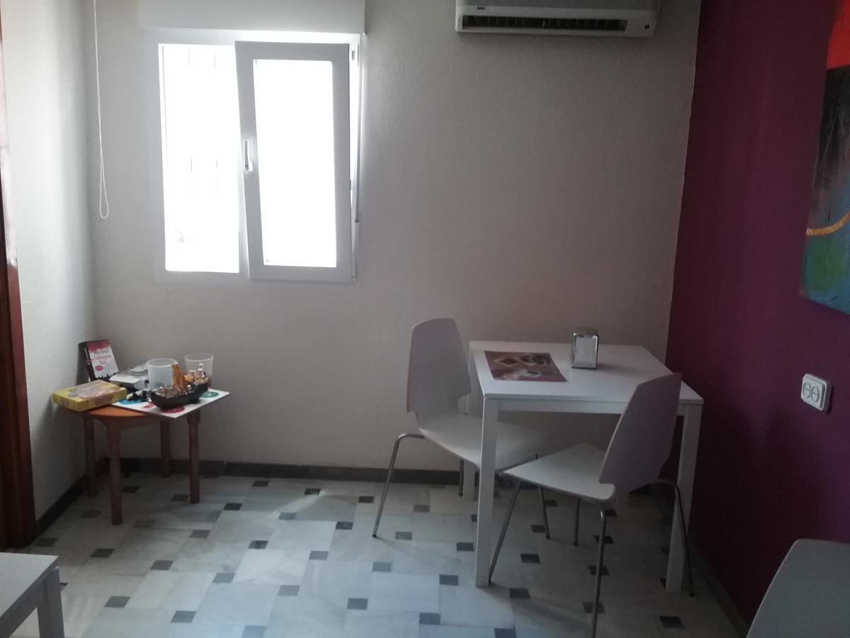 Hostal Cabrera Motril Buitenkant foto