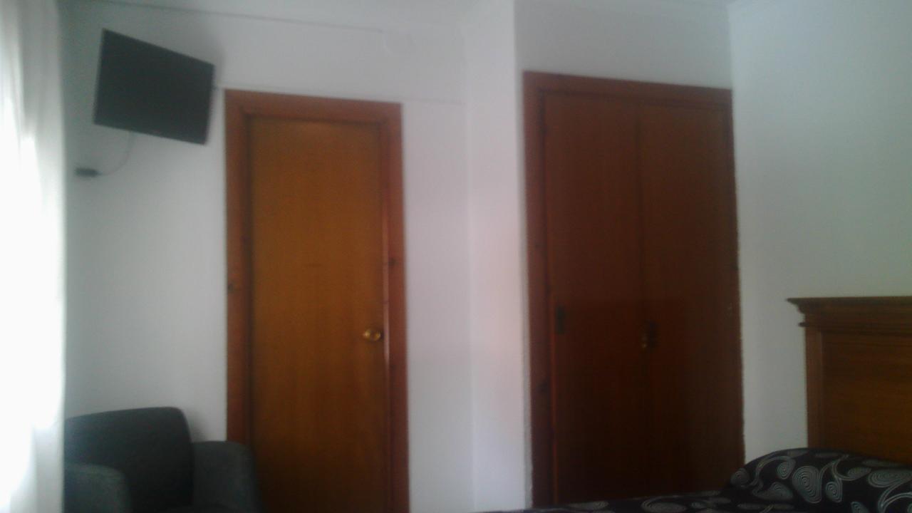 Hostal Cabrera Motril Buitenkant foto
