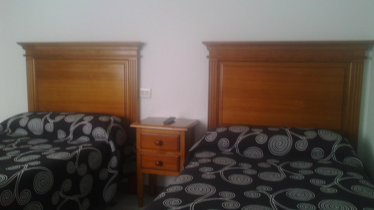 Hostal Cabrera Motril Buitenkant foto